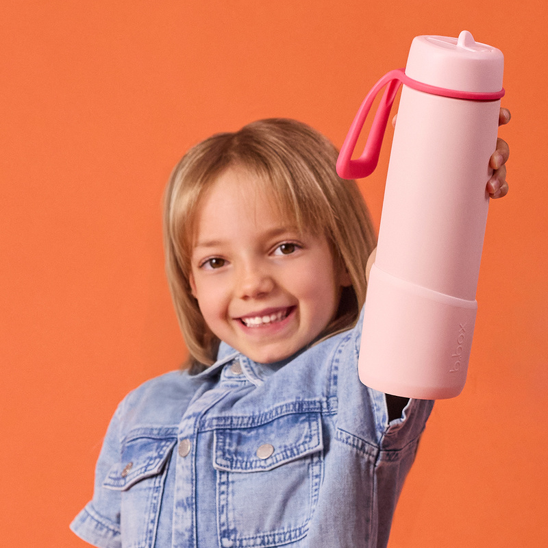 b.box b.box Silikonowa nakładka ochronna na butelkę 690 ml, Pink Paradise