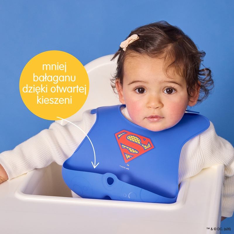 Superman by b.box Zwijany śliniak silikonowy z otwartą kieszonką – miękki śliniak dla dziecka i niemowlaka