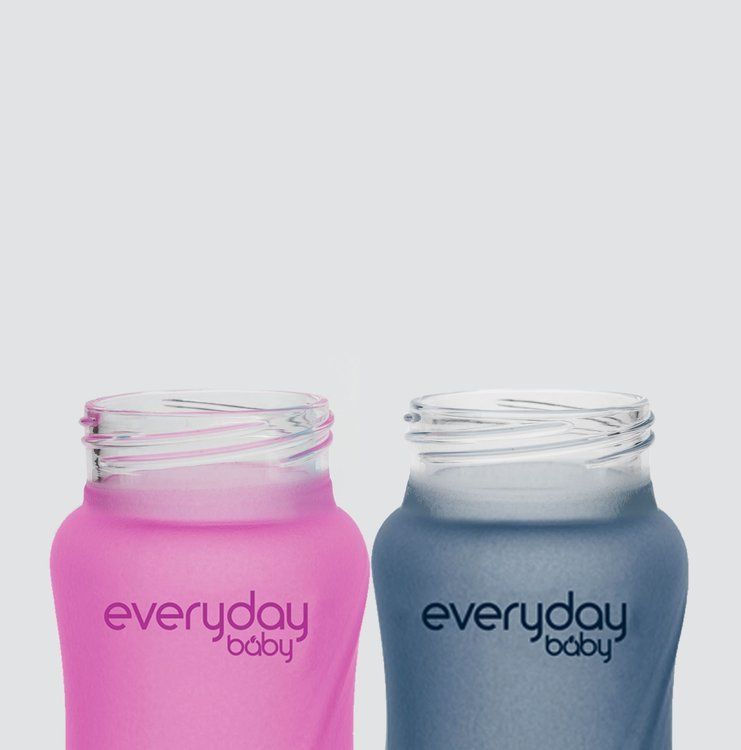 Szklana butelka ze smoczkiem M reagująca na temperaturę, 240 ml, borówkowa, Everyday Baby OUTLET