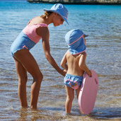 Playshoes Czapka letnia z ochroną UV dla niemowlaka – czapka z daszkiem dziecięca Krab