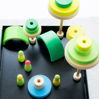 Grimm’s Wieża drewniana dla dzieci 10 krążków – wieża Montessori zabawka układanka Neon Green 1+