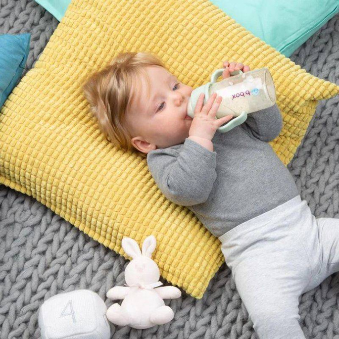 B.box butelka dla noworodka i niemowlaka do karmienia wykonana z PPSU 240 ml błękit